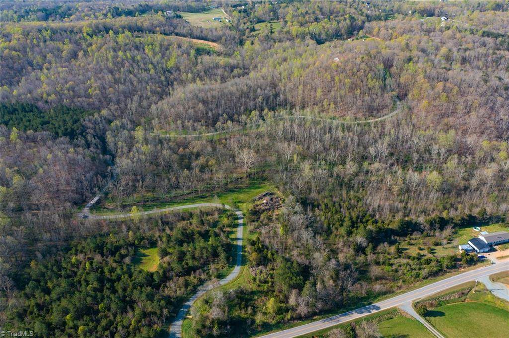 404 Liberty Church Road - Photo 1