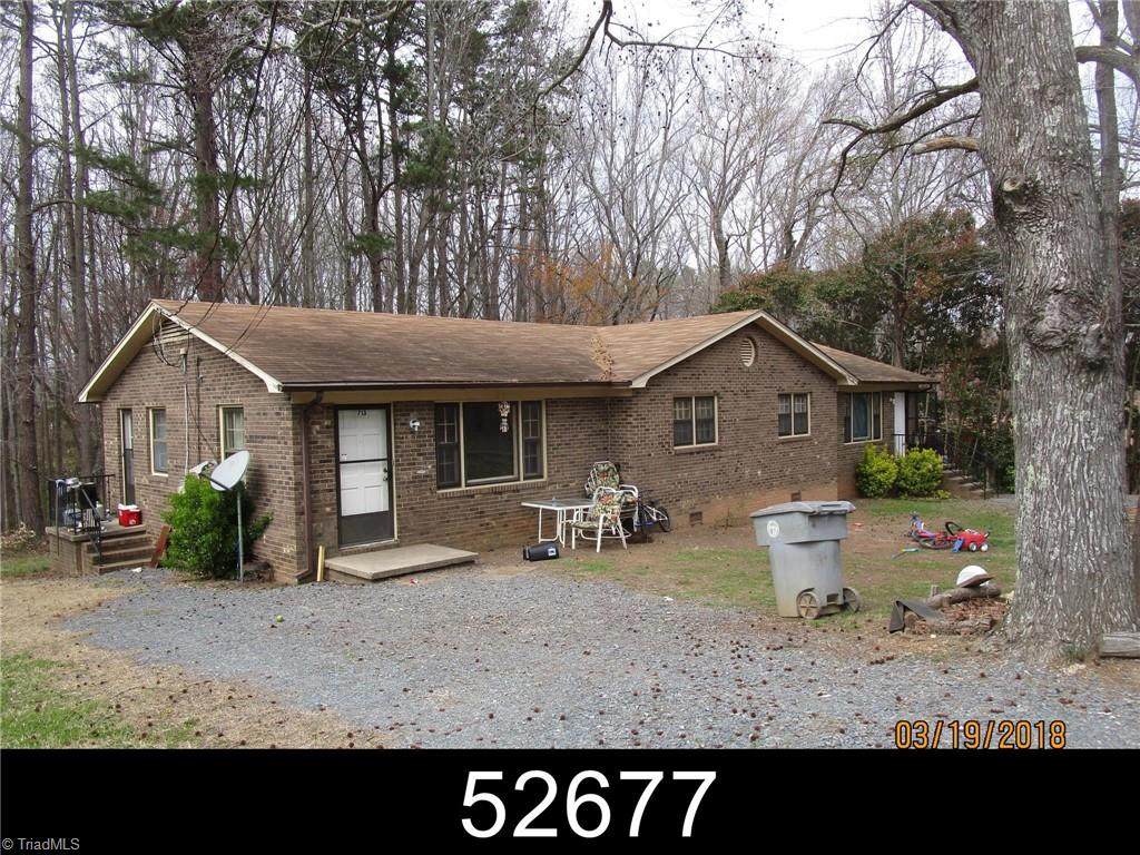 713 Bennett Street - Photo 1