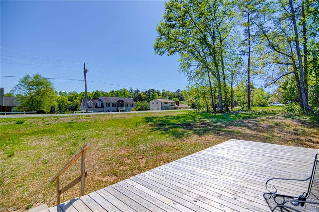 4941 Boiling Springs Road - Photo 1