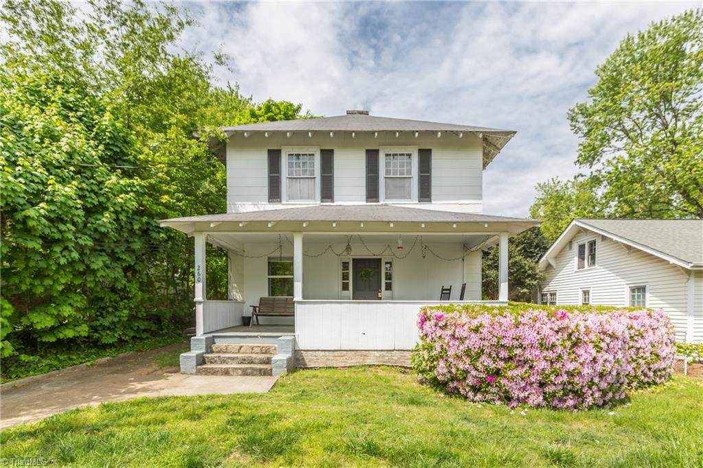 260 Sunset Drive - Photo 1
