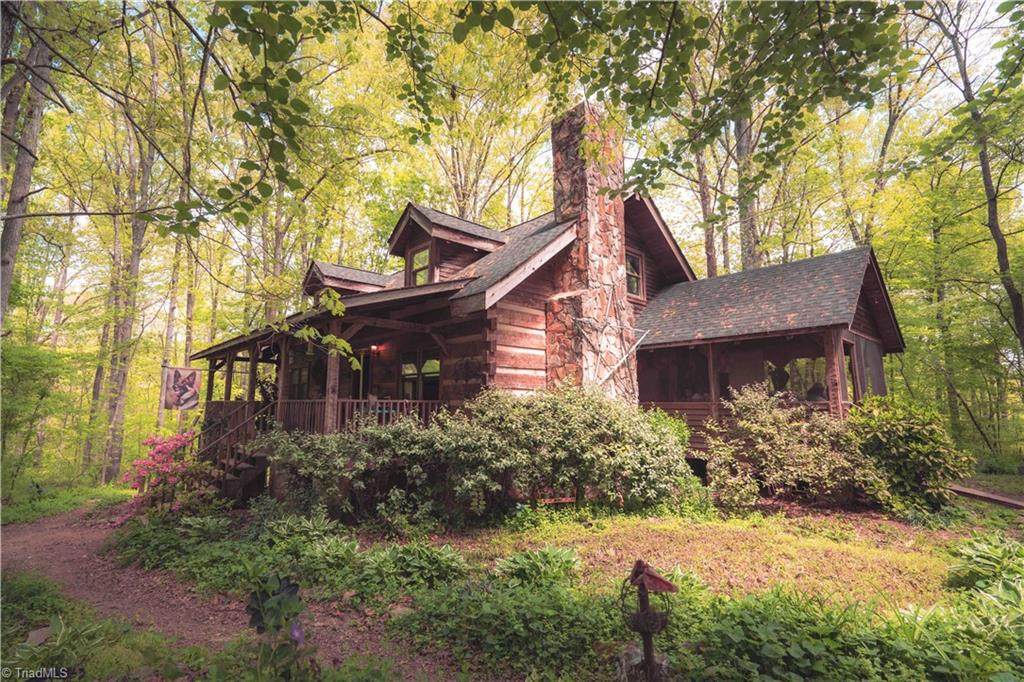 2931 Western Hills Lane - Photo 1