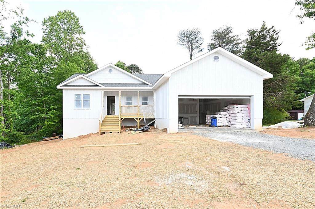 307 Cleary Lane - Photo 1