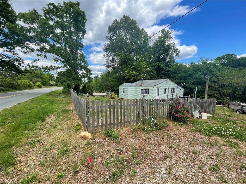 7136 Friendship Church Road - Photo 1