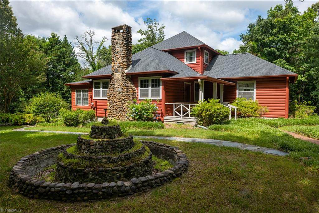 2750 Stratford Road - Photo 1