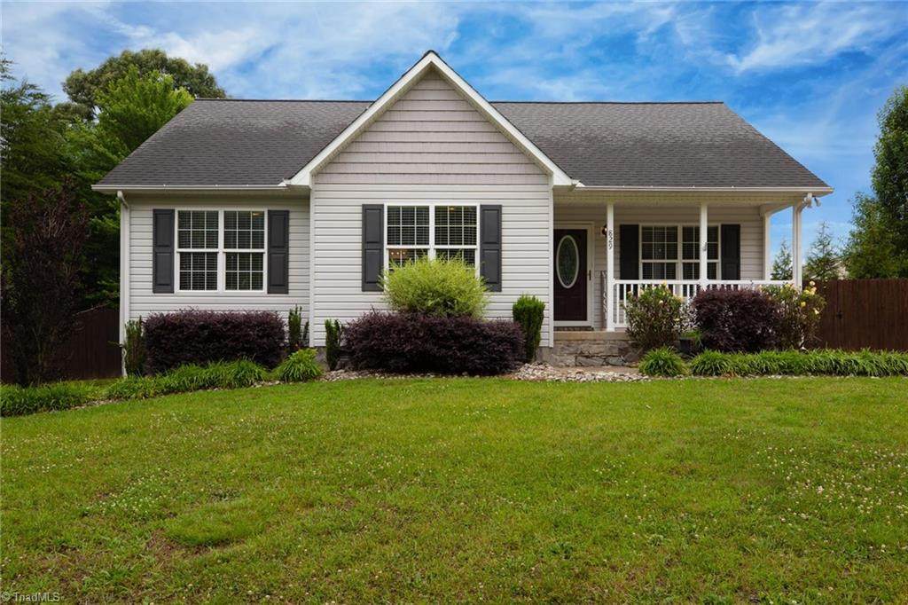 829 Charter Oaks Drive - Photo 1