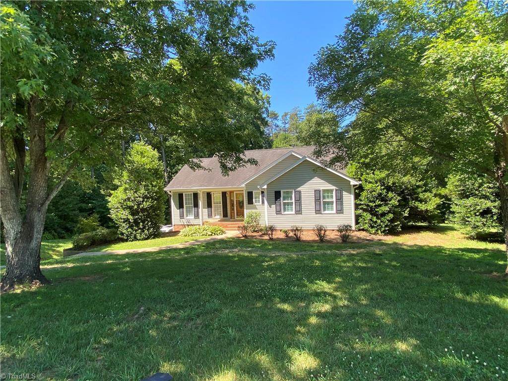 1085 Woodbury Road - Photo 1