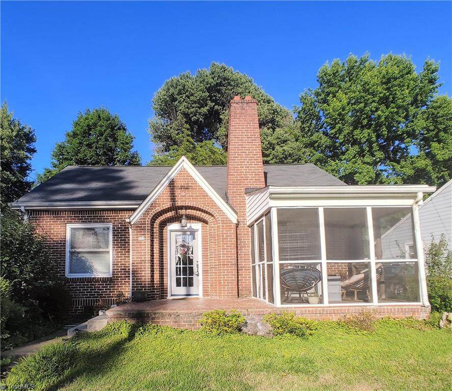 812 Circle Drive - Photo 1