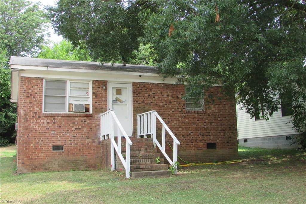1401 Bradshaw Street - Photo 1