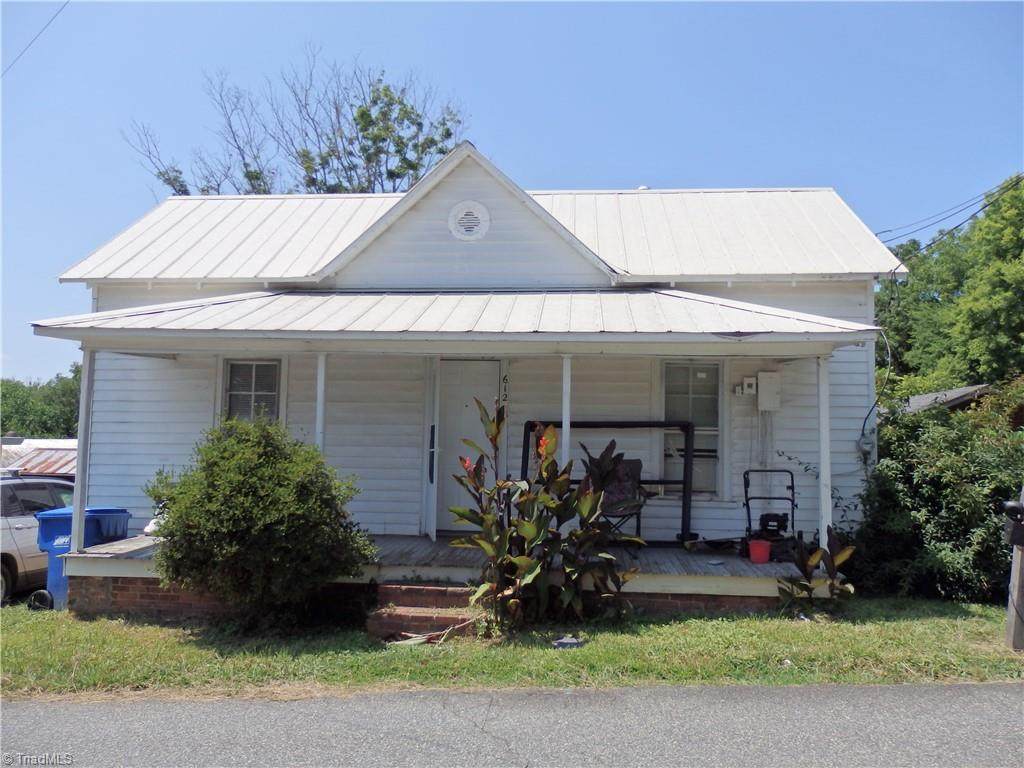 612 Oliver Street - Photo 1