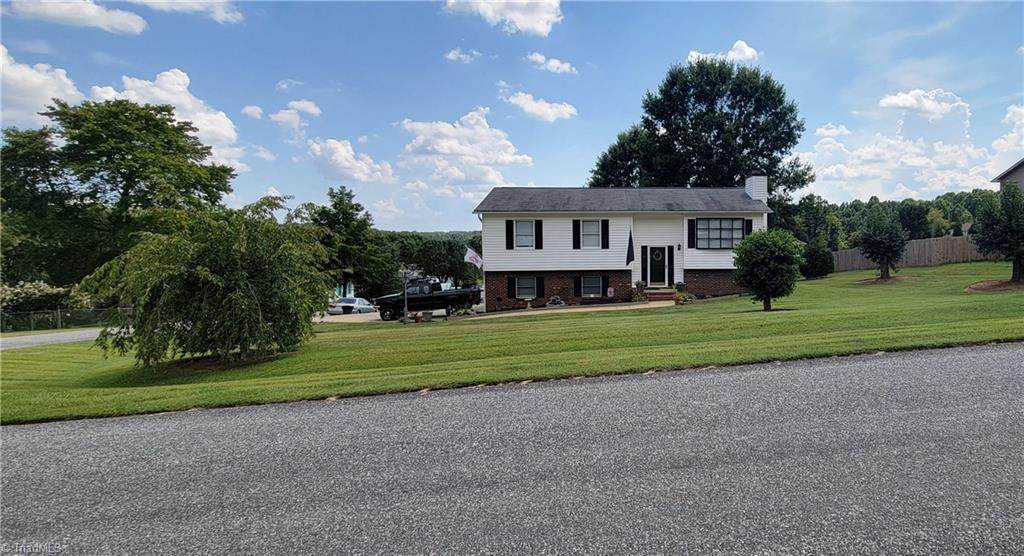 8260 Creedmoor Drive - Photo 1