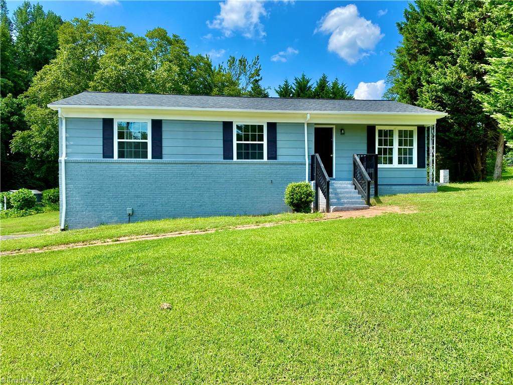 1006 Sumner Court - Photo 1