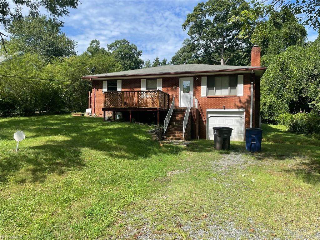 205 Lancaster Street - Photo 1