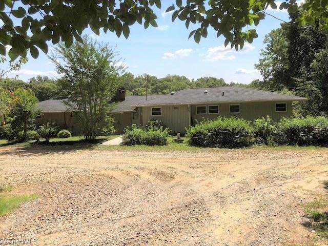555 Manning Wood Drive - Photo 1