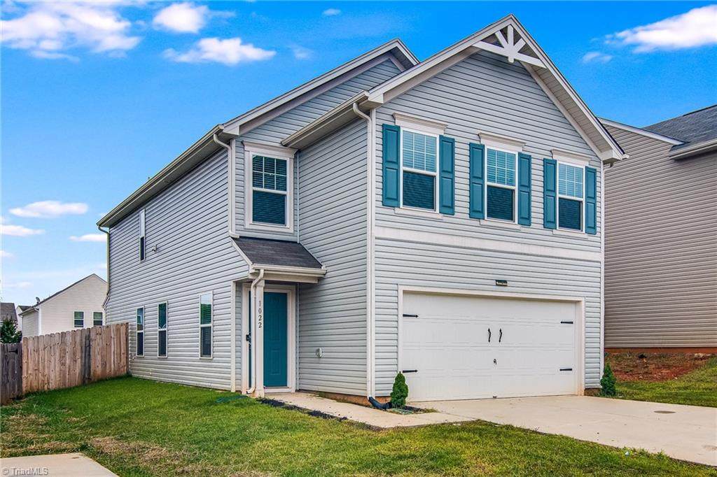 1022 Bitting Hall Circle - Photo 1