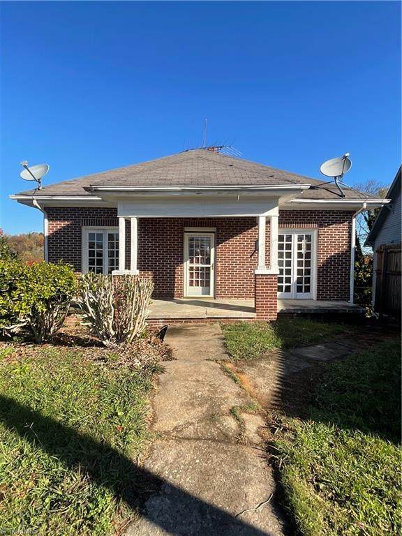 713 Kensington Avenue - Photo 1