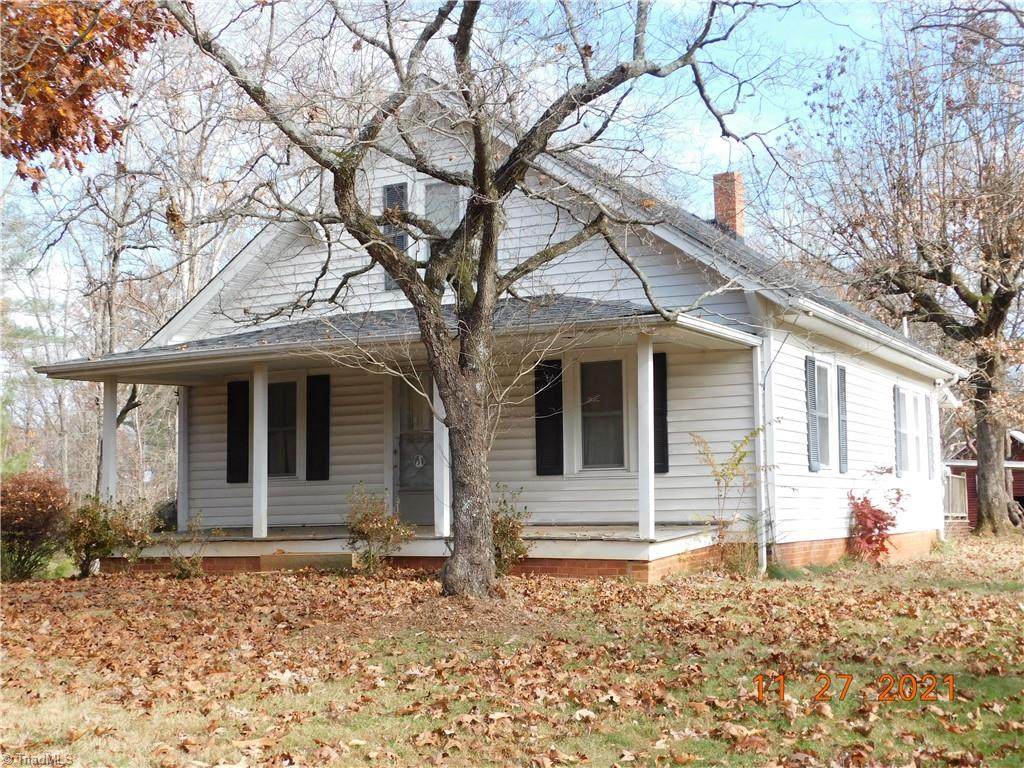 652 Johnson Ridge Road - Photo 1