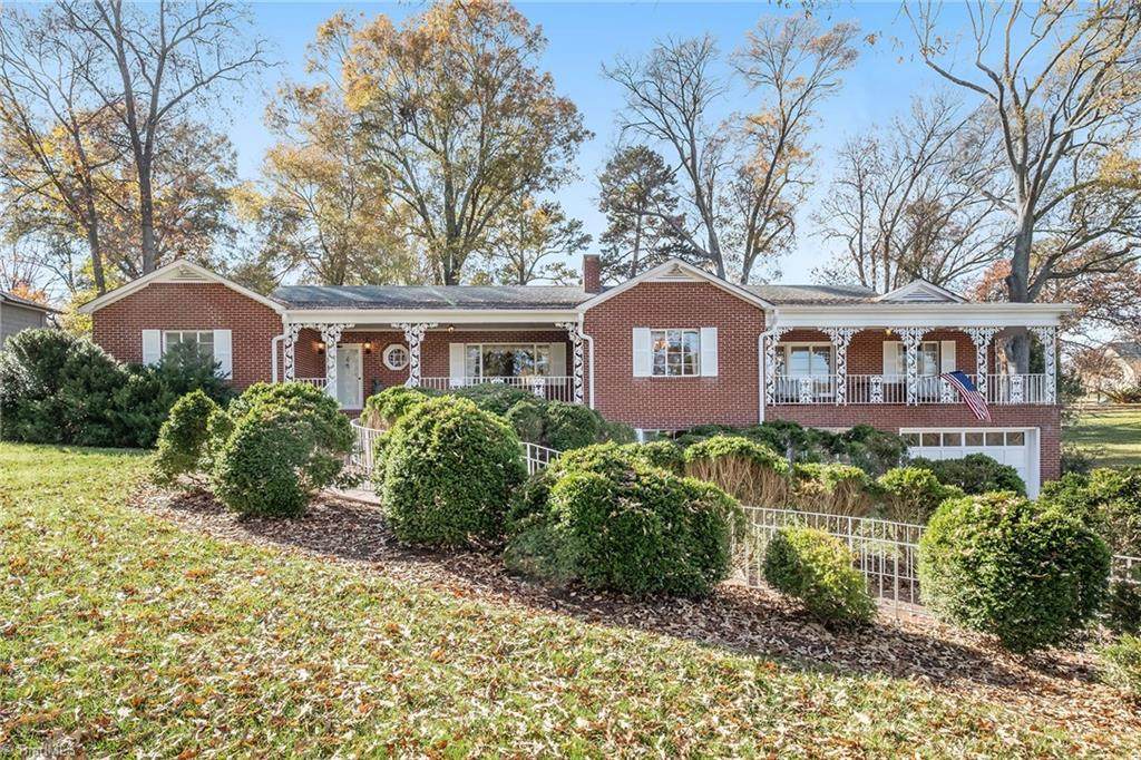 1271 Henderson Street - Photo 1