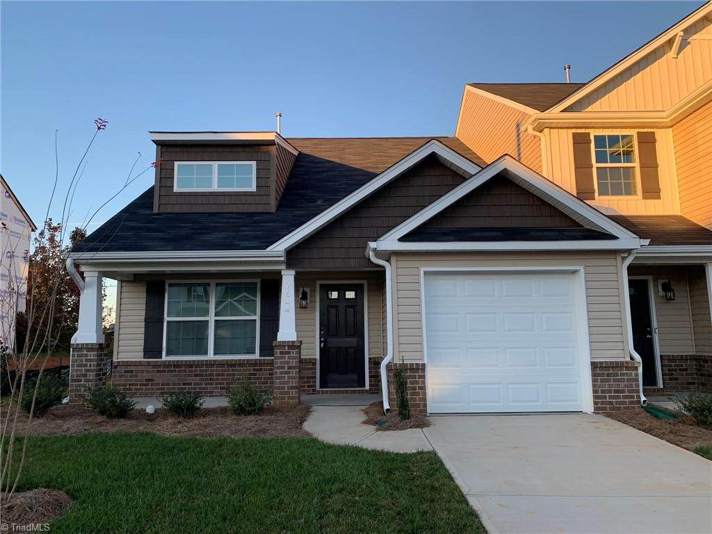 7544 Oliver Park Drive - Photo 1