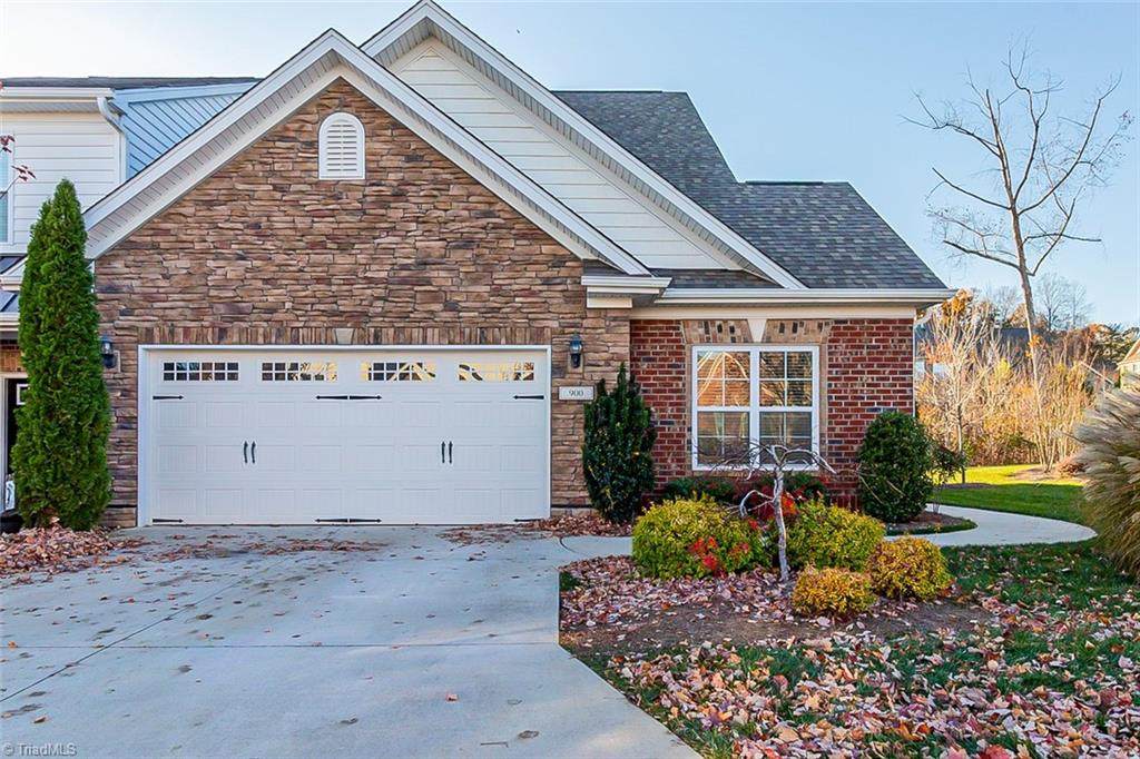 900 Queensbury Drive - Photo 1