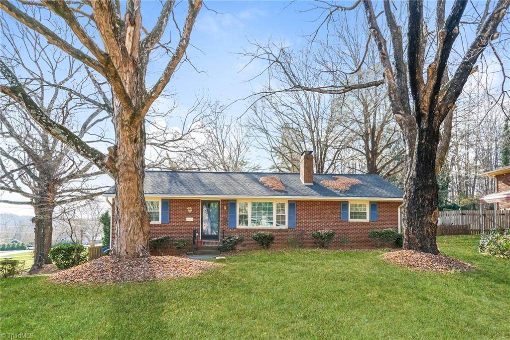 2040 Independence Road - Photo 1