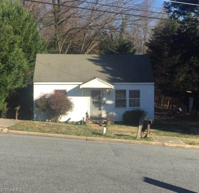 226 Woodrow Street - Photo 1