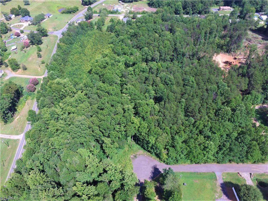 5095 Donna Marie Court - Photo 1