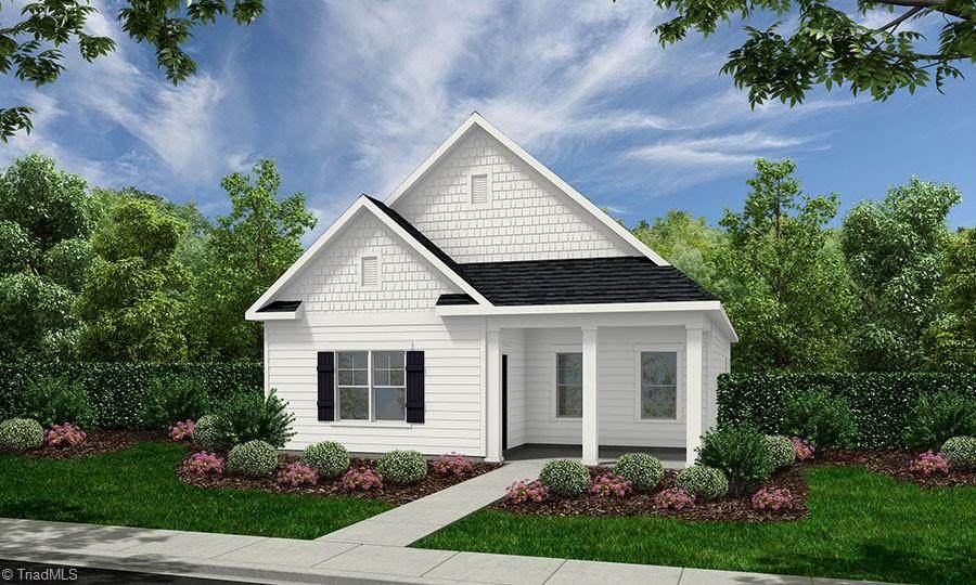 401 Acadia Avenue - Photo 1