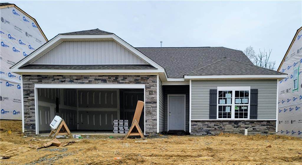 825 Sage Hill Drive - Photo 1