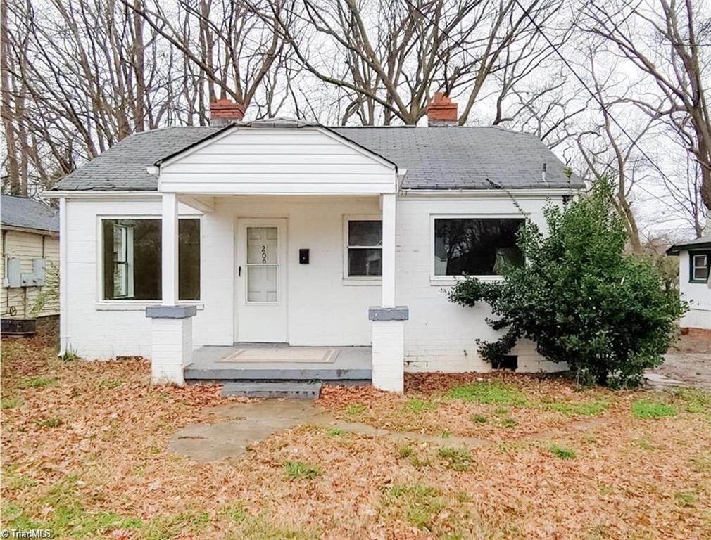 209 Shaw Street - Photo 1