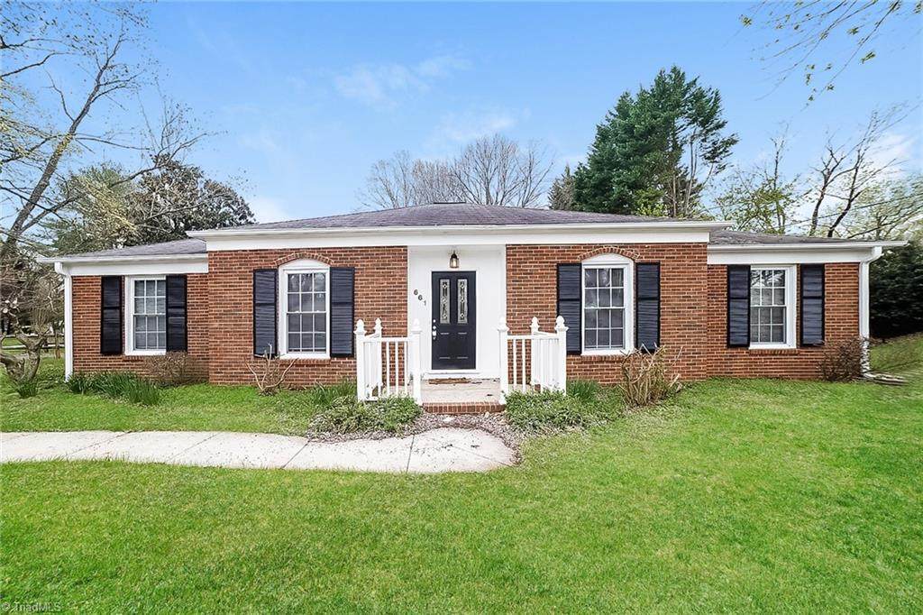 661 Peace Haven Road - Photo 1