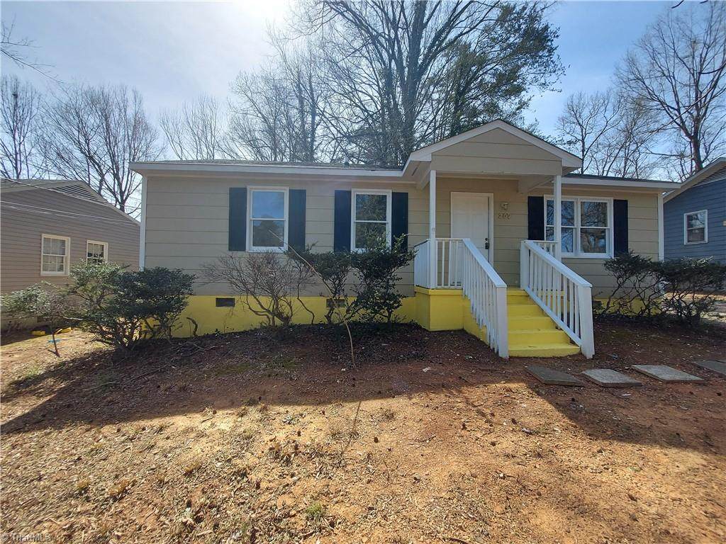 207 Greenbriar Road - Photo 1
