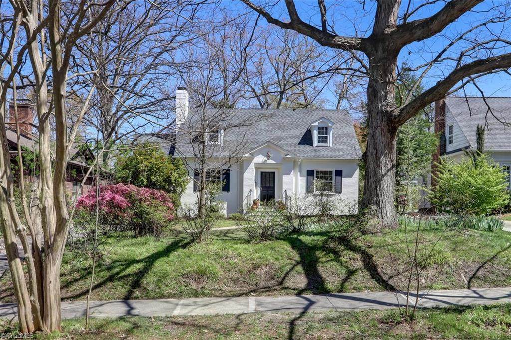 303 Chapman Street - Photo 1