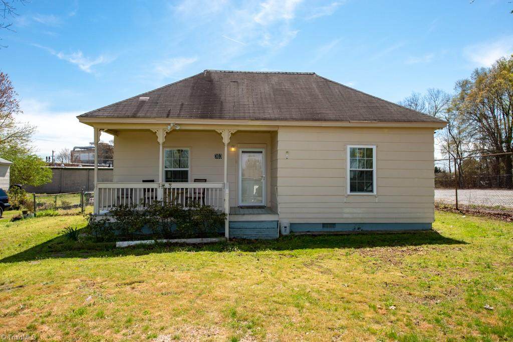 303 West Point Avenue - Photo 1