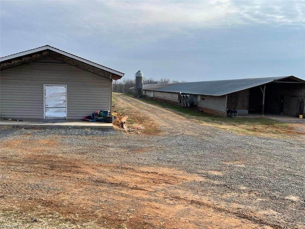 1436 Mountain View Church Road - Photo 1