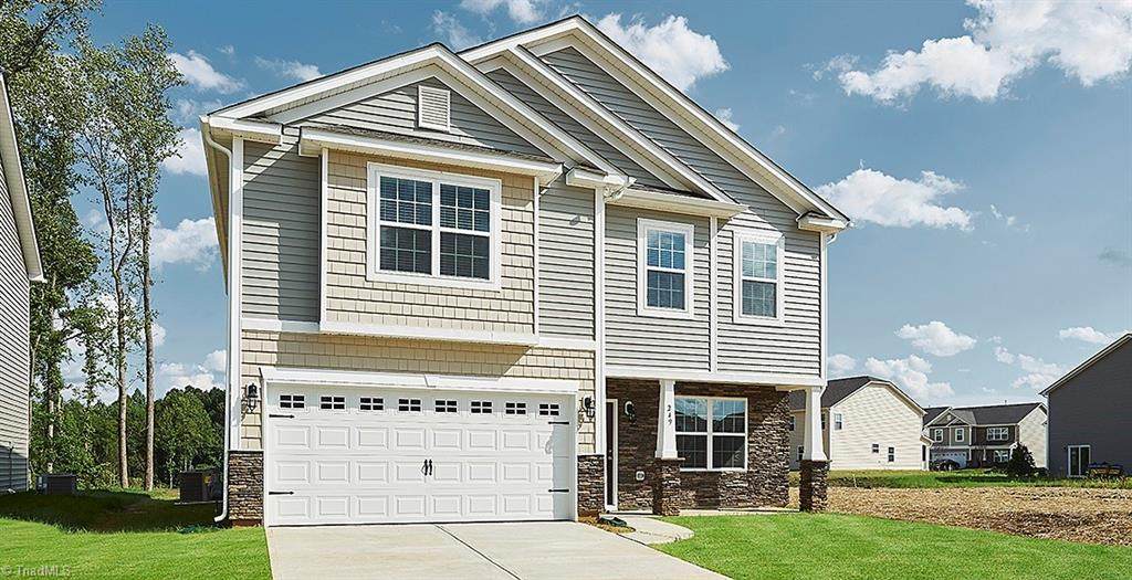 218 Bryson Boulevard - Photo 1