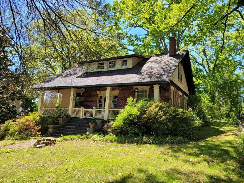 1023 Main Street - Photo 1