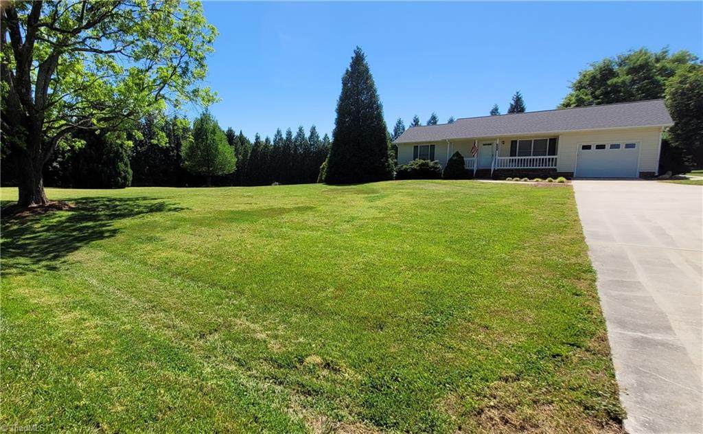 4527 Peeples Road - Photo 1