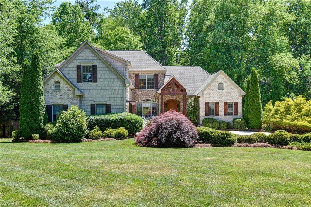 6030 Crescentbrook Lane - Photo 1