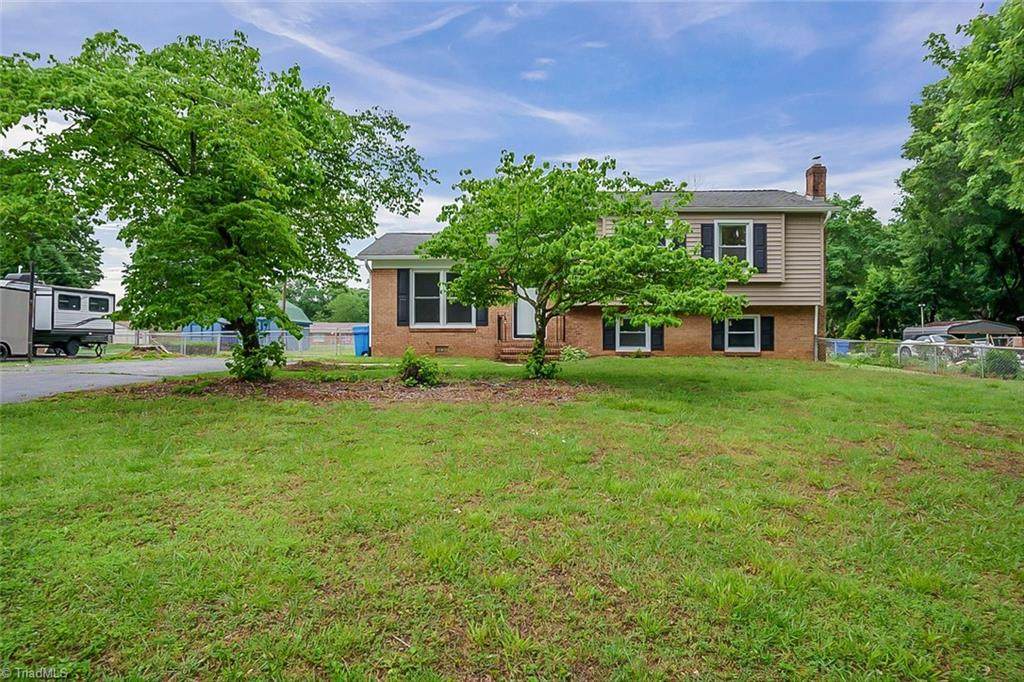 109 Valley Forge Lane - Photo 1