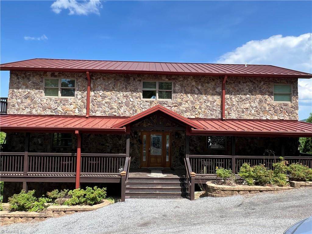 802 Price Road - Photo 1