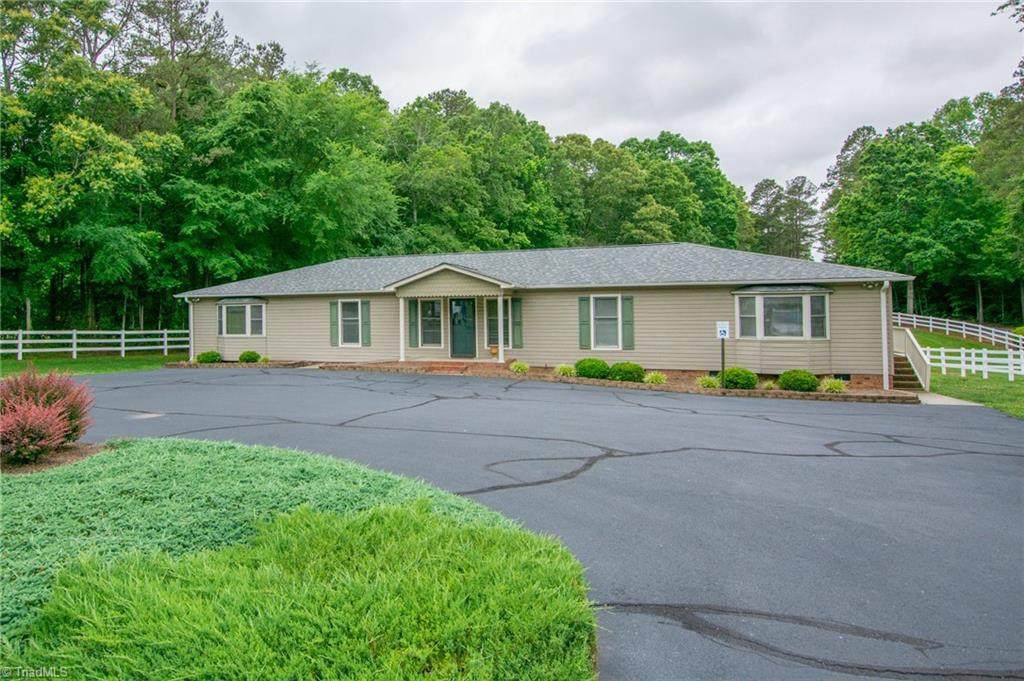 1025 Lamb Road - Photo 1