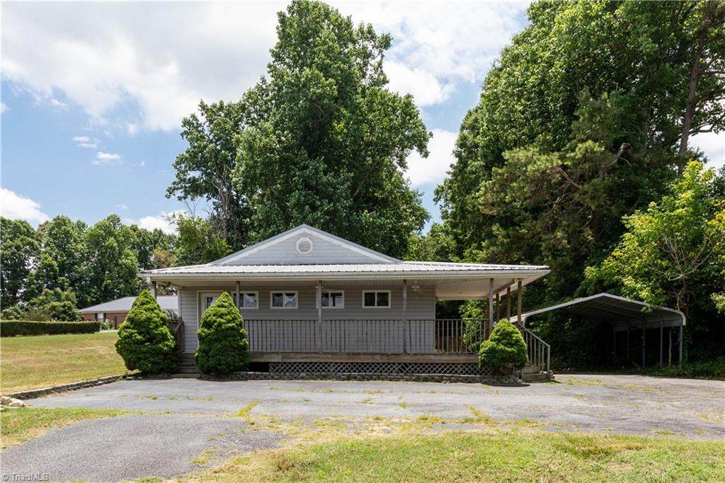 208 Albertson Road - Photo 1
