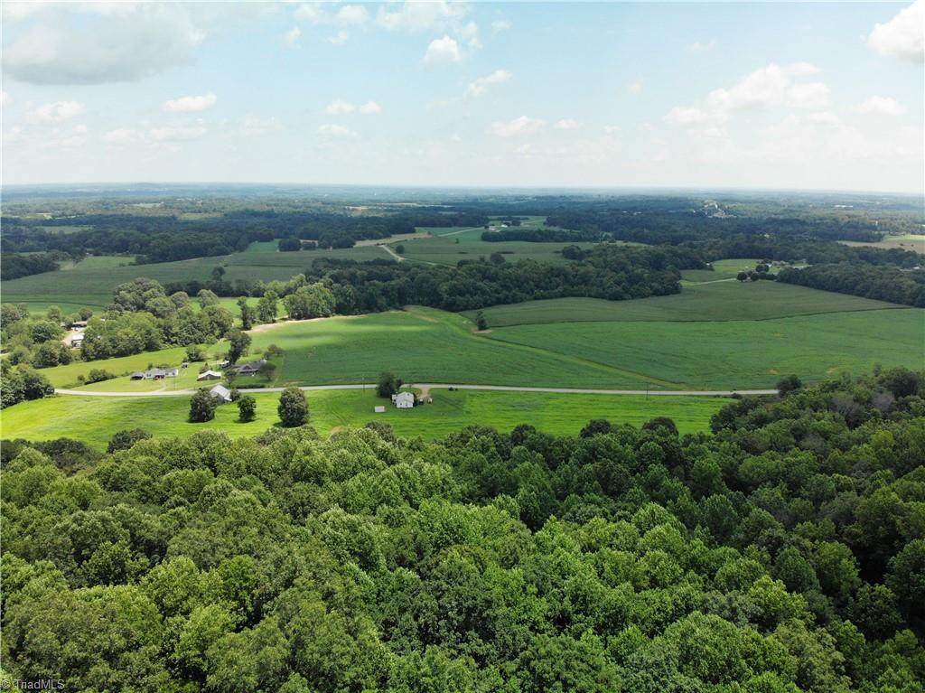 2933 Longtown Road - Photo 1