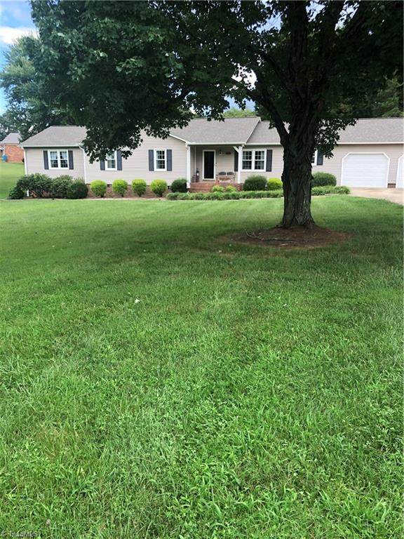 5334 Jennifer Court - Photo 1