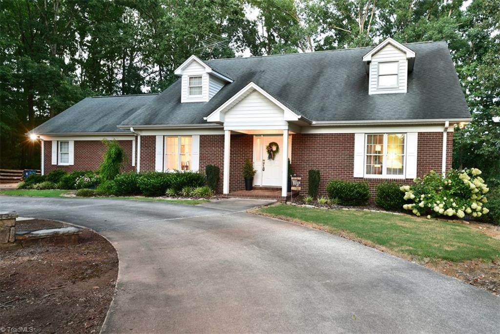 310 Wright Road - Photo 1