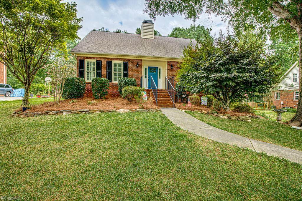 513 Sun Creek Drive - Photo 1