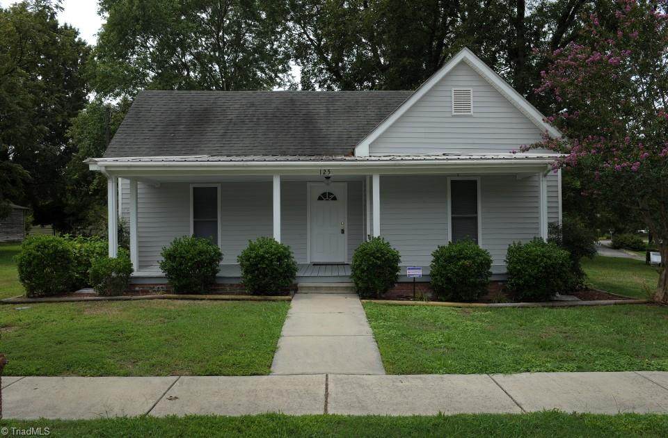125 10th Street - Photo 1