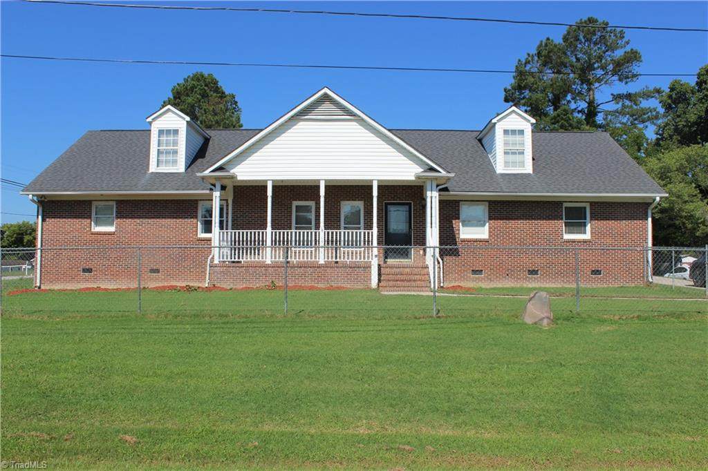 1501 Cox Court - Photo 1
