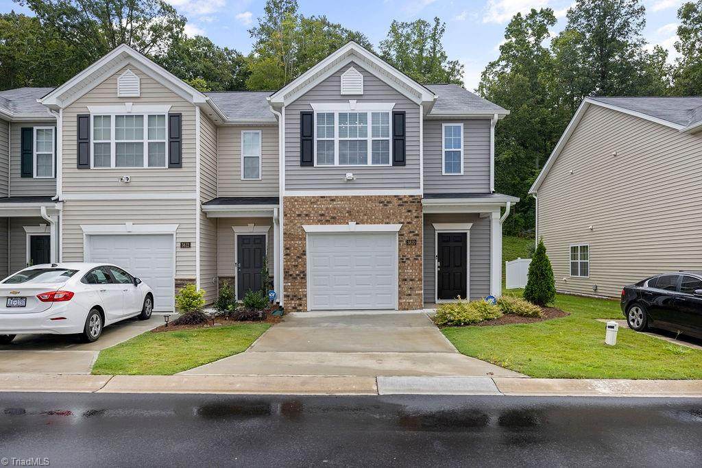 3810 Buckskin Way - Photo 1