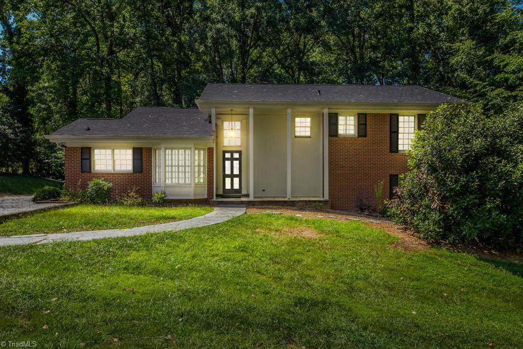 4 Acorn Lane - Photo 1